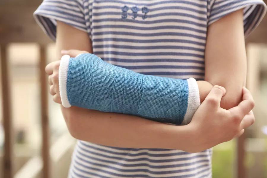 fracture-plaster-surgery-dr-sanjeed-pujary